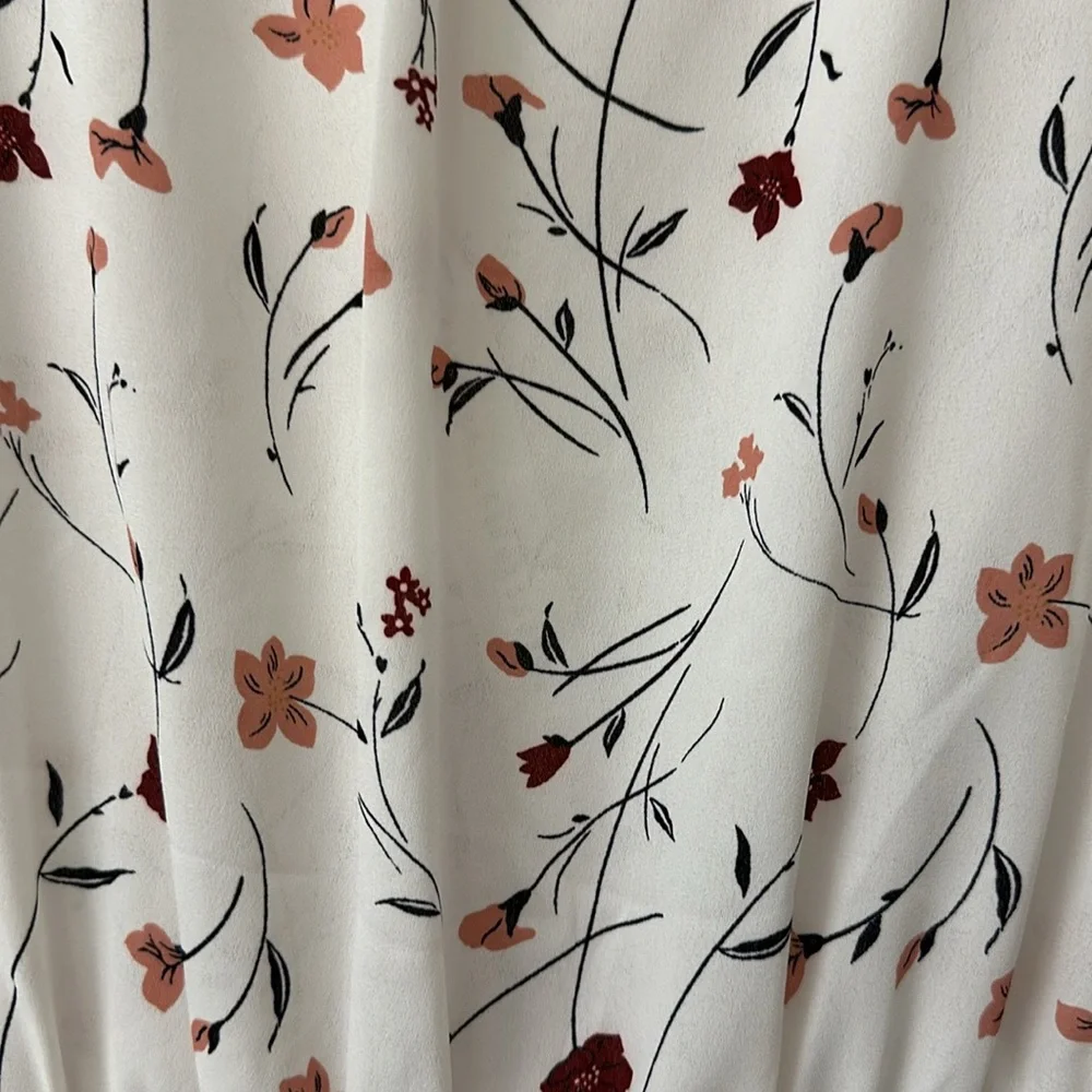 Sienna Sky White Floral Peplum Wrap Blouse Large - Picture 7 of 7